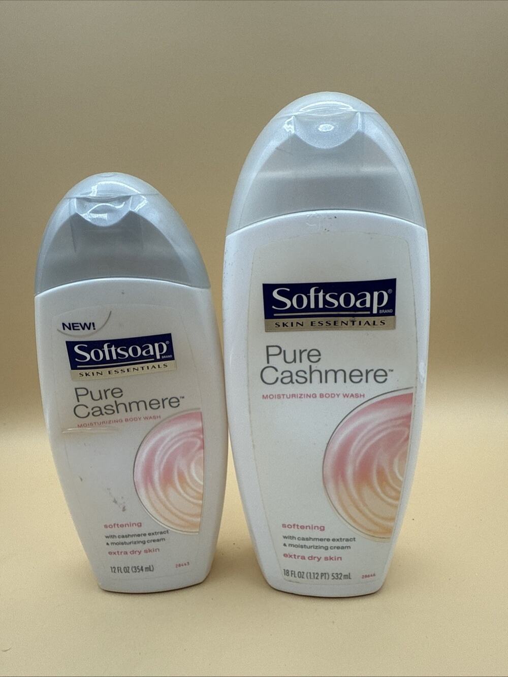 2X Softsoap Pure Cashmere Softening Body Wash Extra Dry Skin DISCONTINUED
